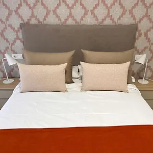 apartamentos-doa-emilia.in-canary-islands.com/